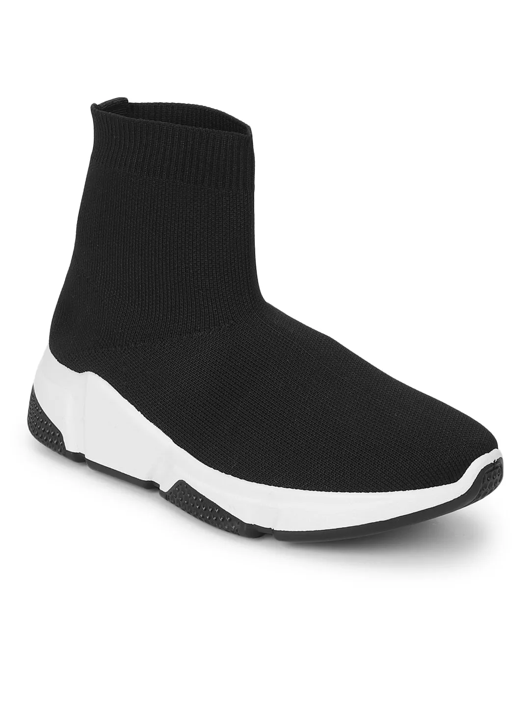 Black White Slip-On Sneakers (TC-RS3440-BLKWHT)