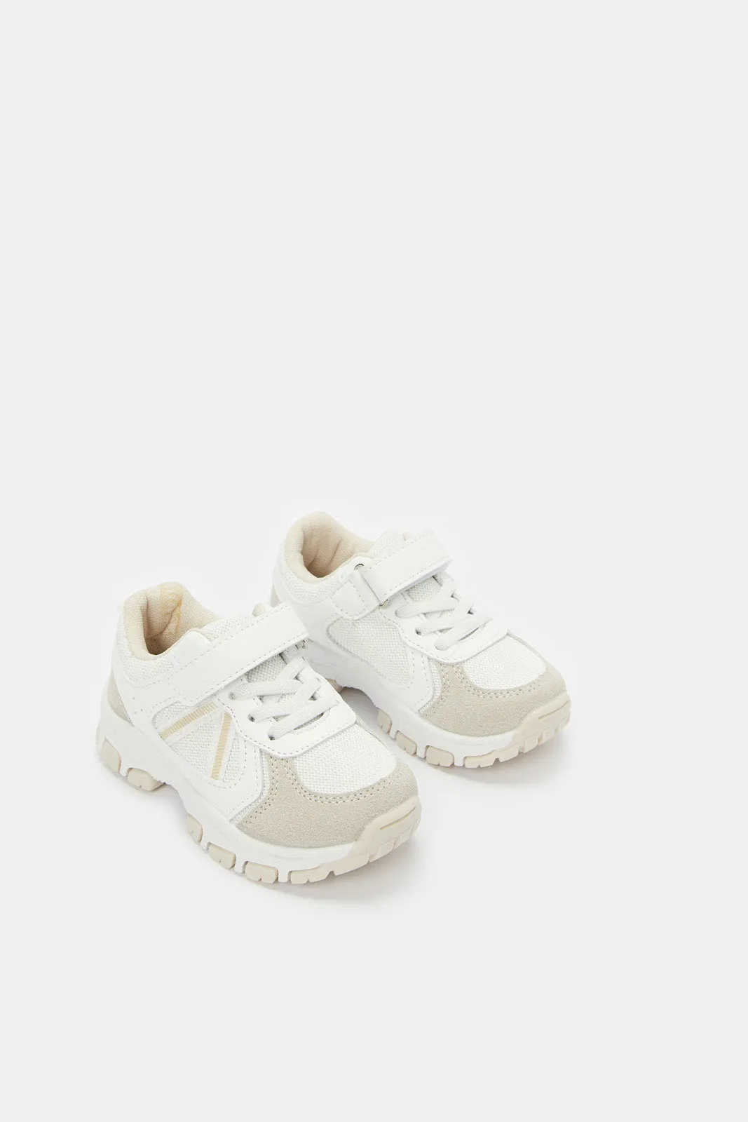 Boys White Material Block Trekker