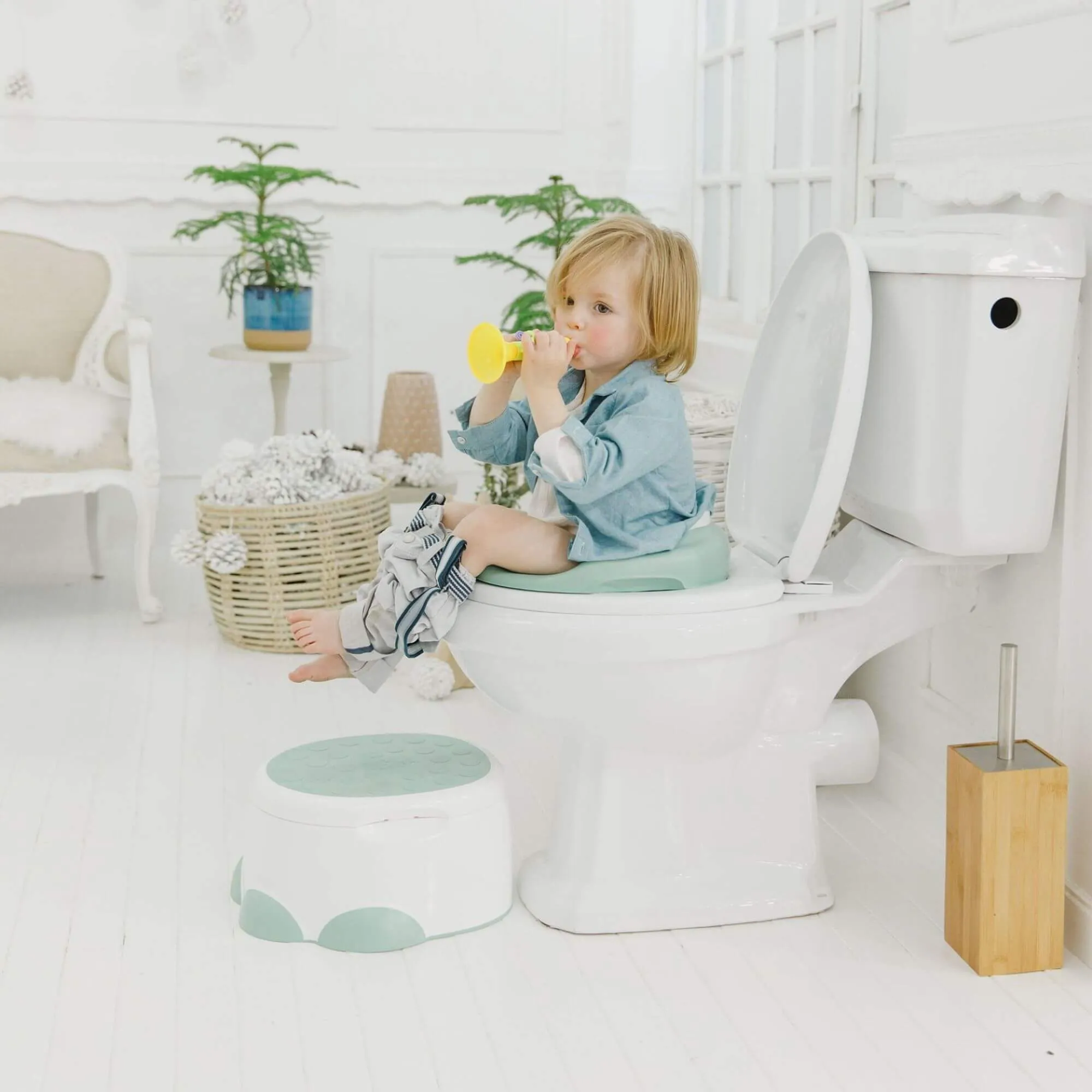 Bumbo Toilet Trainer (Hemlock)