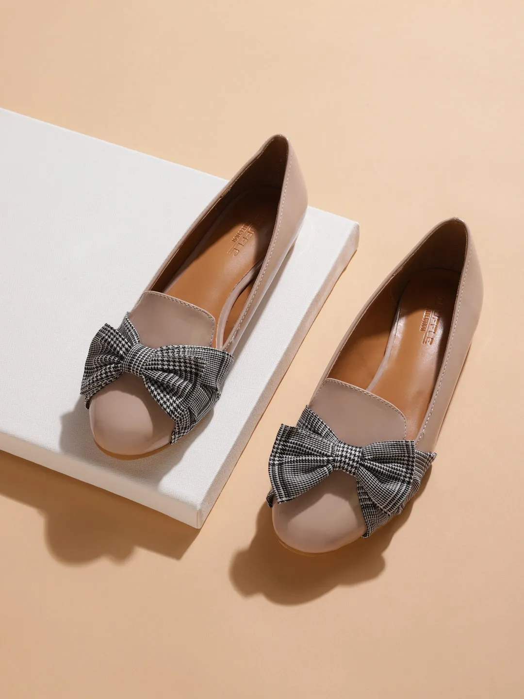 Nude Patent Check Bow Belly Flats (TC-RLST4-NUD)